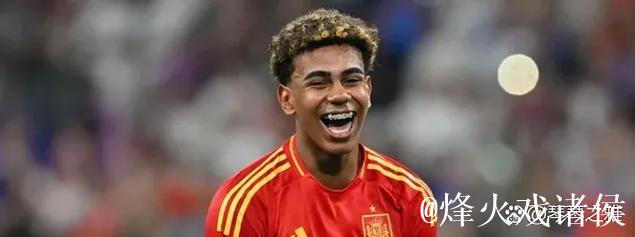 巴萨官方宣布皮纳续约至2029,青训前锋斩获86球49助攻 巴萨官方宣布皮纳续约至2029,青训前锋斩获86球49助攻